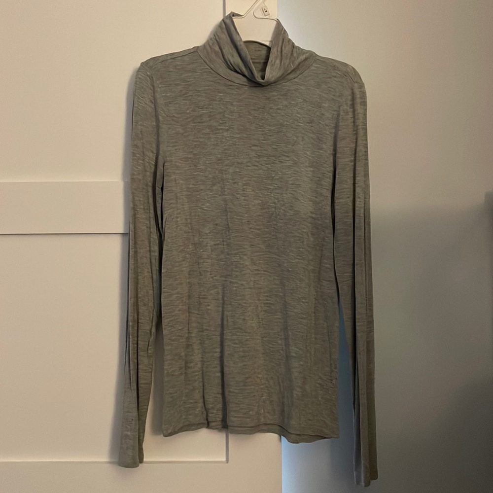 Turtleneck shirt